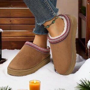 New Sheepskin Wool Lined Flat Slide Slippers Women Furry Fluffy Fuzzy House